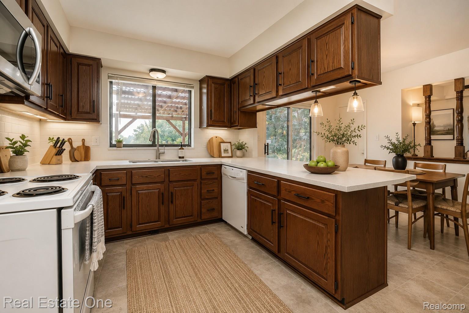 2355 Hillendale Drive Rochester, MI 48309 - Photo 10 of 44 Kitchen AI.jpg