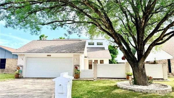 $295,000 | 1216 Quail Avenue, McAllen, TX 78504