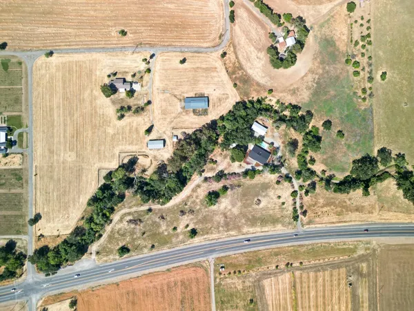 $1,080,000 | 15595 Highway 16, Capay, CA 95607