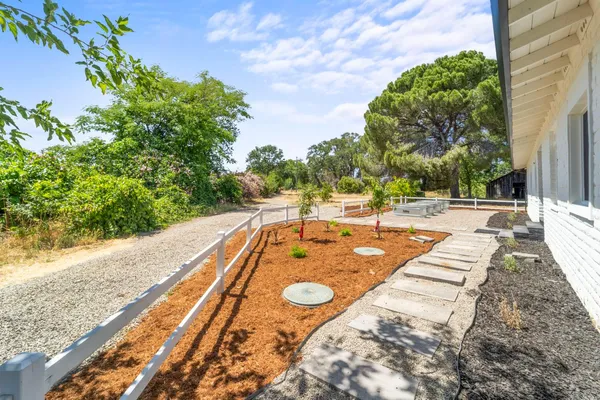 $1,080,000 | 15595 Highway 16, Capay, CA 95607