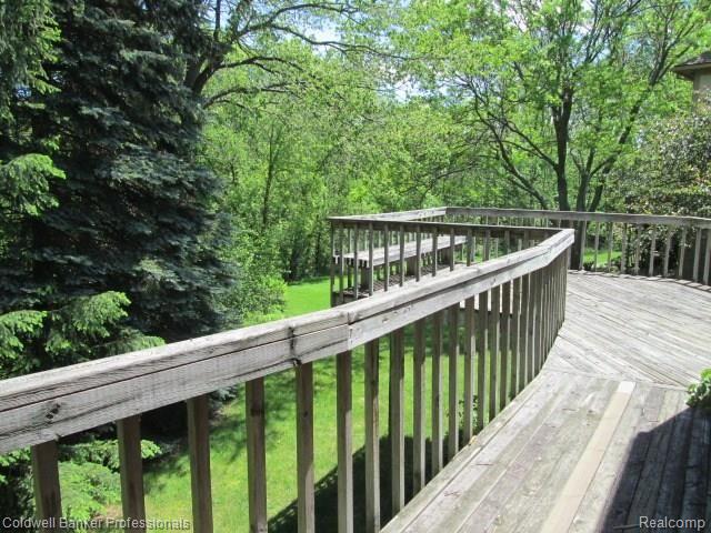 31235 Country Ridge Circle Farmington Hills, MI 48331 - Photo 28 of 32