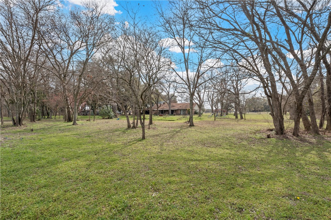 472 Coxs Oak Valley Road Waco, TX 76705 - Photo 36 of 47 a view of park with trees
