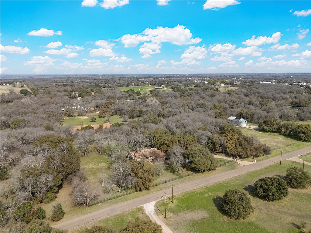 472 Coxs Oak Valley Road Waco, TX 76705 - Photo 43 of 47 a view of a sky from a yard
