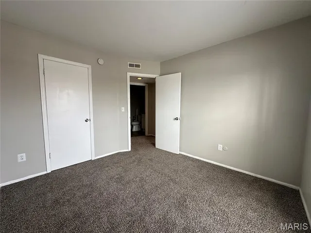 $1,600 | 420 Chapel Ridge Drive, Hazelwood, MO 63042