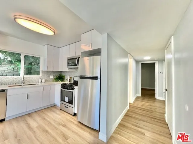 $3,662 | 2012 South Bedford Street, Unit 1, Los Angeles, CA 90034
