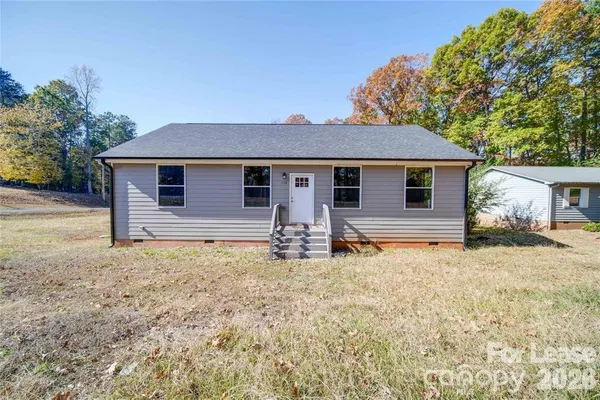 $1,975 | 112 Rockwell Court, Mount Gilead, NC 27306