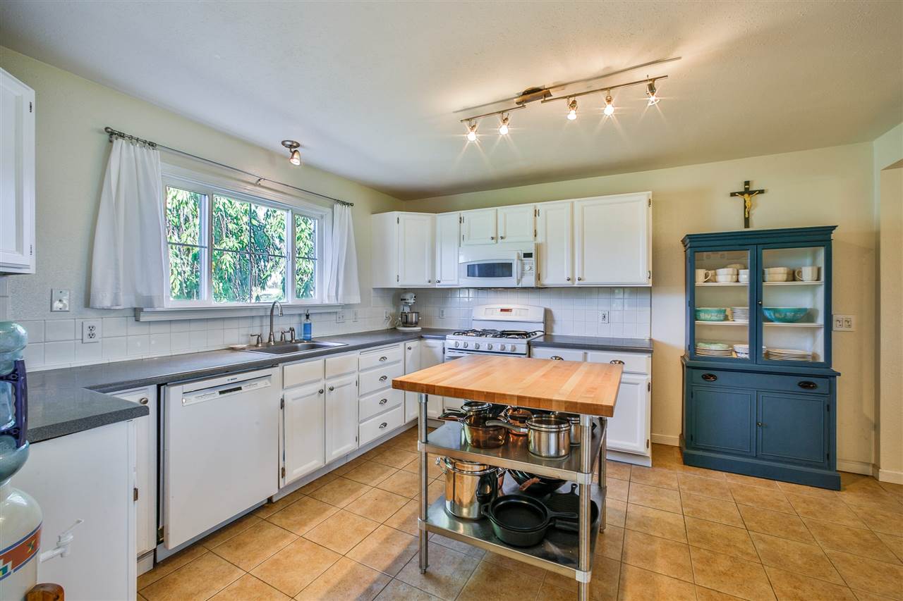 1026 North University Road Spokane Valley, WA 99206 - Photo 6 of 27