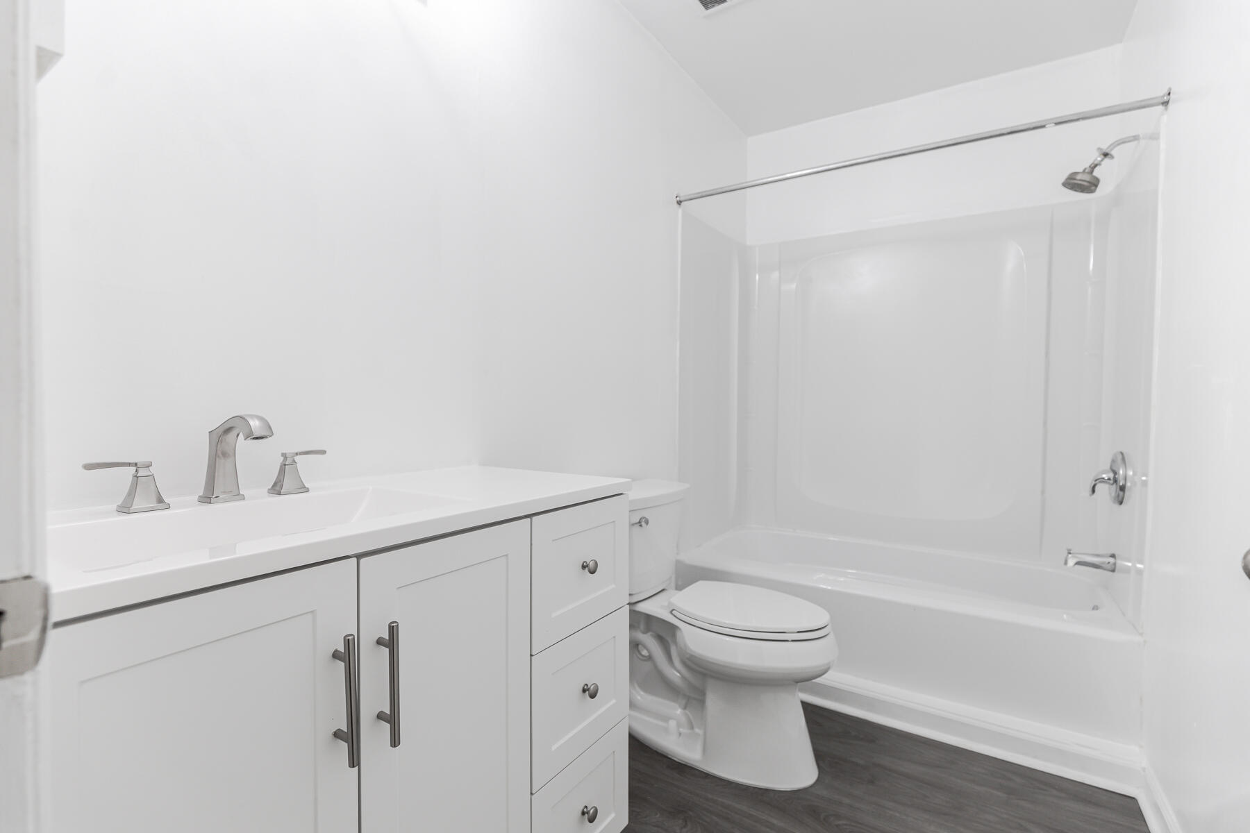 1402 Camp Road, Unit 3F Charleston, SC 29412 - Photo 29 of 54 JSRE-40