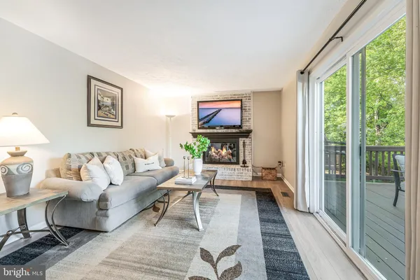 $619,000 | 15046 Camellia Lane, Dumfries, VA 22025