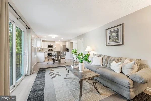 $619,000 | 15046 Camellia Lane, Dumfries, VA 22025