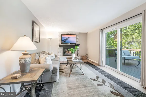 $619,000 | 15046 Camellia Lane, Dumfries, VA 22025