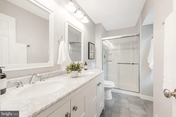 $619,000 | 15046 Camellia Lane, Dumfries, VA 22025