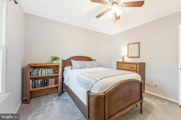 $619,000 | 15046 Camellia Lane, Dumfries, VA 22025