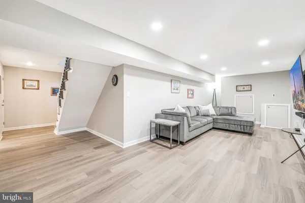 $619,000 | 15046 Camellia Lane, Dumfries, VA 22025