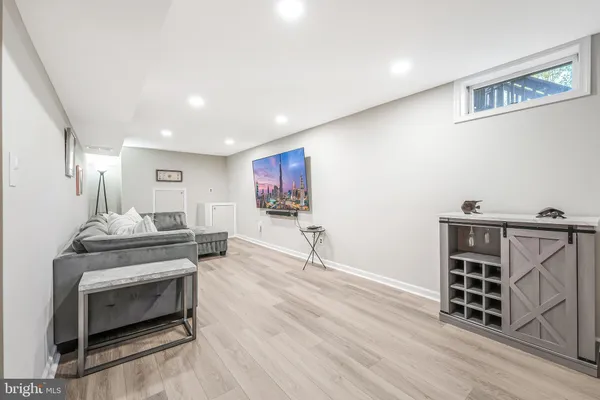 $619,000 | 15046 Camellia Lane, Dumfries, VA 22025