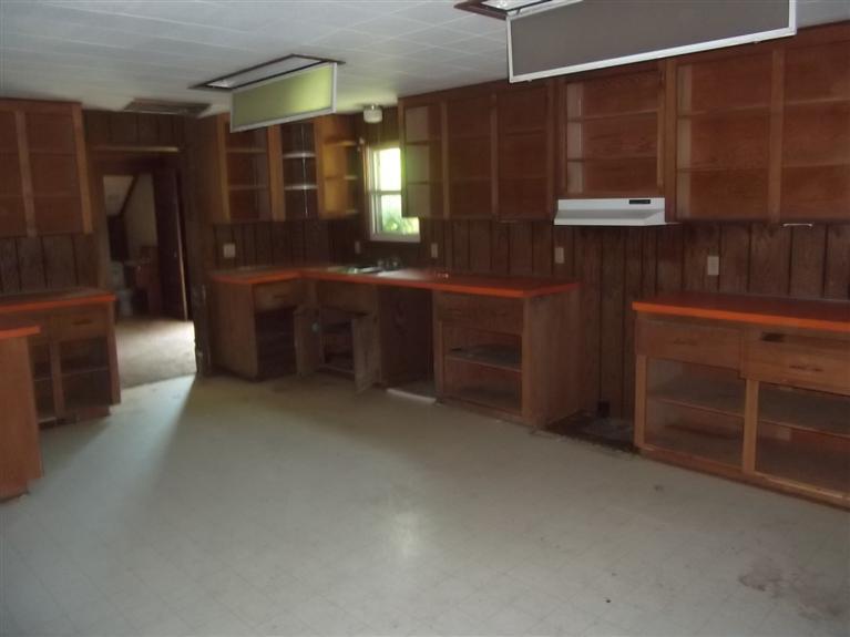 106 Wood Street Three Rivers, MI 49093 - Photo 10 of 16 Additional Photo