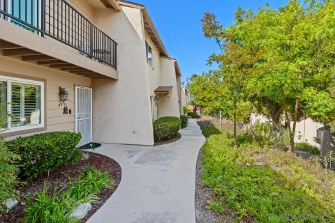 $615,900 | 5800 Lake Murray Boulevard, Unit 83, La Mesa, CA 91942