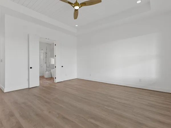 $935,000 | 131 Hydrangea Drive, Smithville, TX 78957