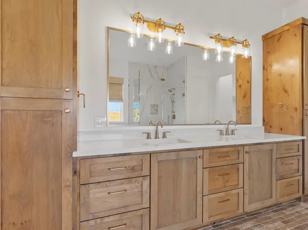 $935,000 | 131 Hydrangea Drive, Smithville, TX 78957