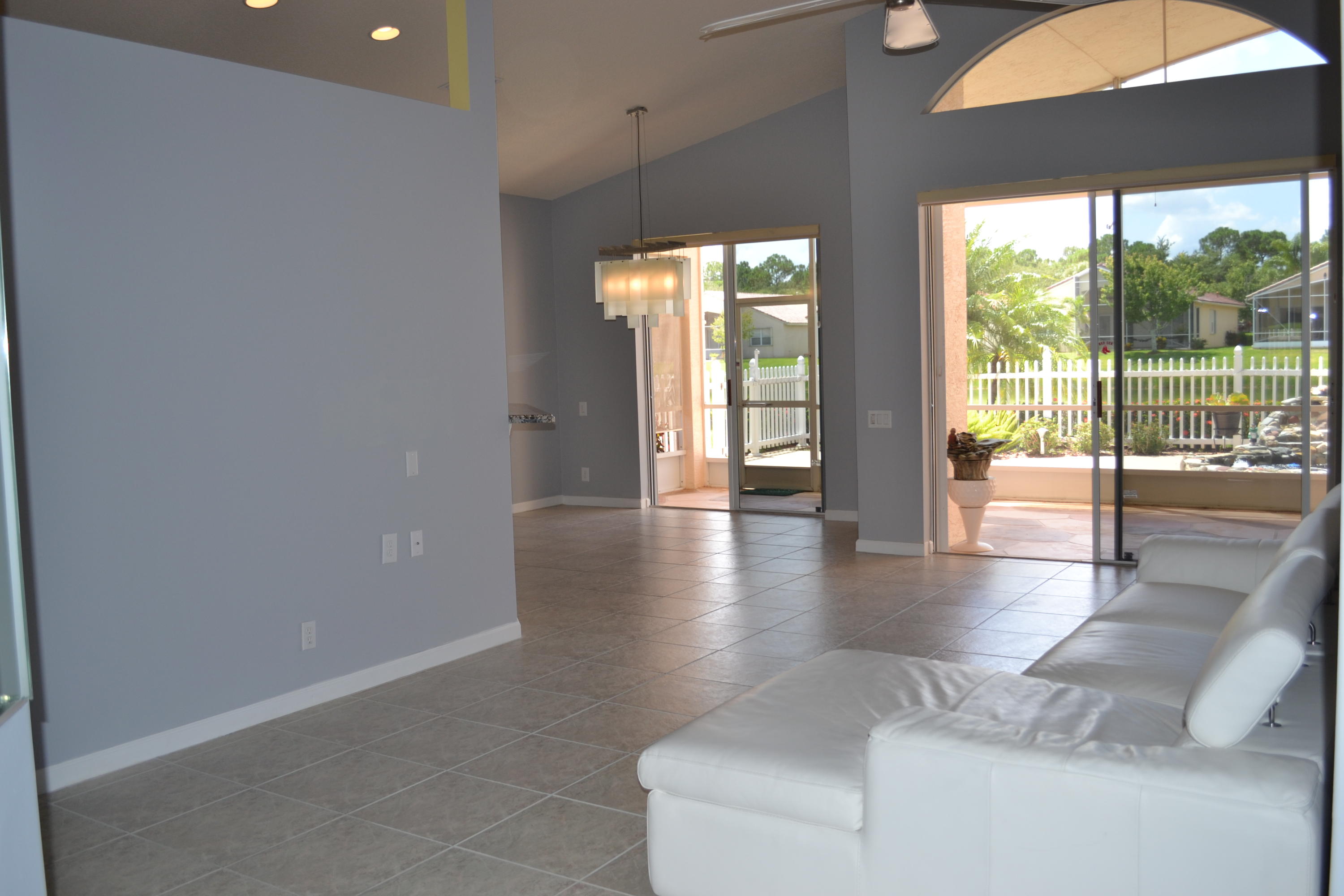 390 Springview Loop Port St. Lucie, FL 34986 - Photo 5 of 43 DSC_0418