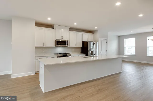 $3,300 | 8369 Meadowood Drive, Hanover, MD 21076