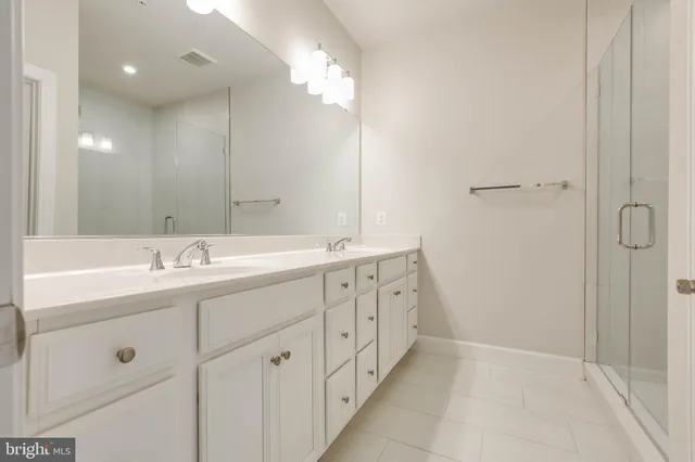 $3,300 | 8369 Meadowood Drive, Hanover, MD 21076