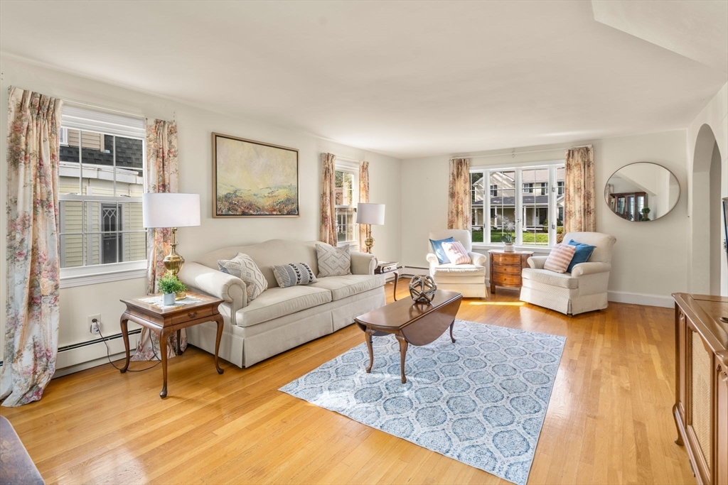 18 Boulevard Road Dedham, MA 02026 - Photo 5 of 39