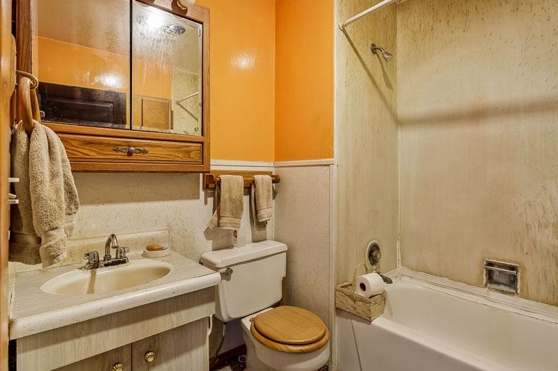 12236 West Haldane Road Forreston, IL 61030 - Photo 27 of 34