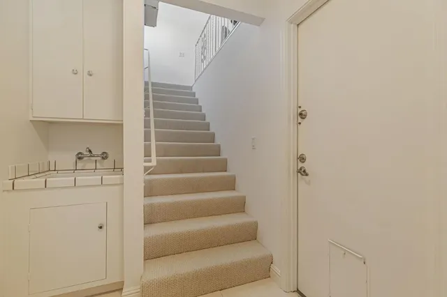 $3,699,888 | 19437 Via Real Drive, Saratoga, CA 95070