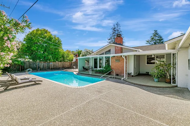 $3,699,888 | 19437 Via Real Drive, Saratoga, CA 95070