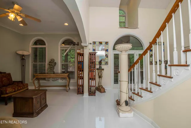 $750,000 | 799 Twin Hills Lane, Jacksboro, TN 37757