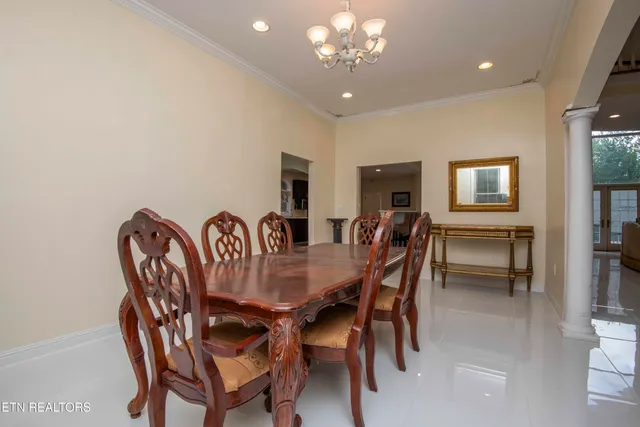 $750,000 | 799 Twin Hills Lane, Jacksboro, TN 37757