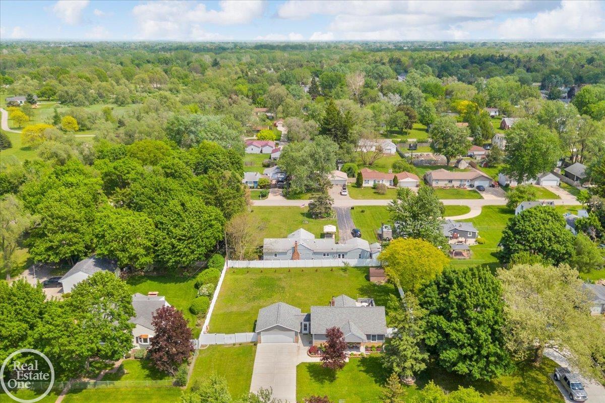 47840 Greenview Road Utica, MI 48317 - Photo 35 of 42