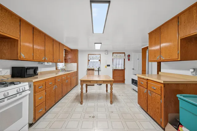 $1,100,000 | 13128 170th Street North, Marine on St. Croix, MN 55047