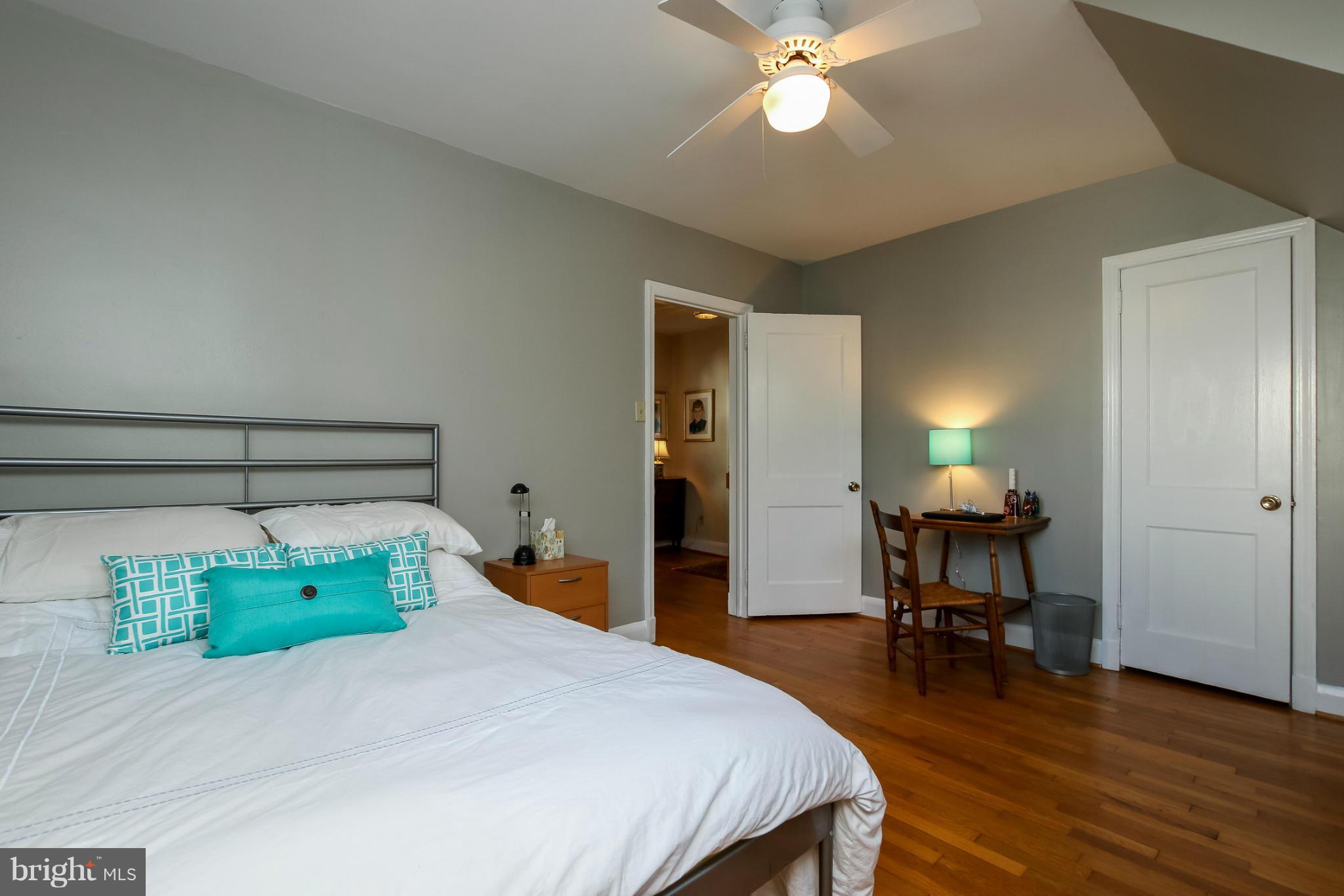806 Kingston Road Baltimore, MD 21212 - Photo 25 of 30 Bedroom 3