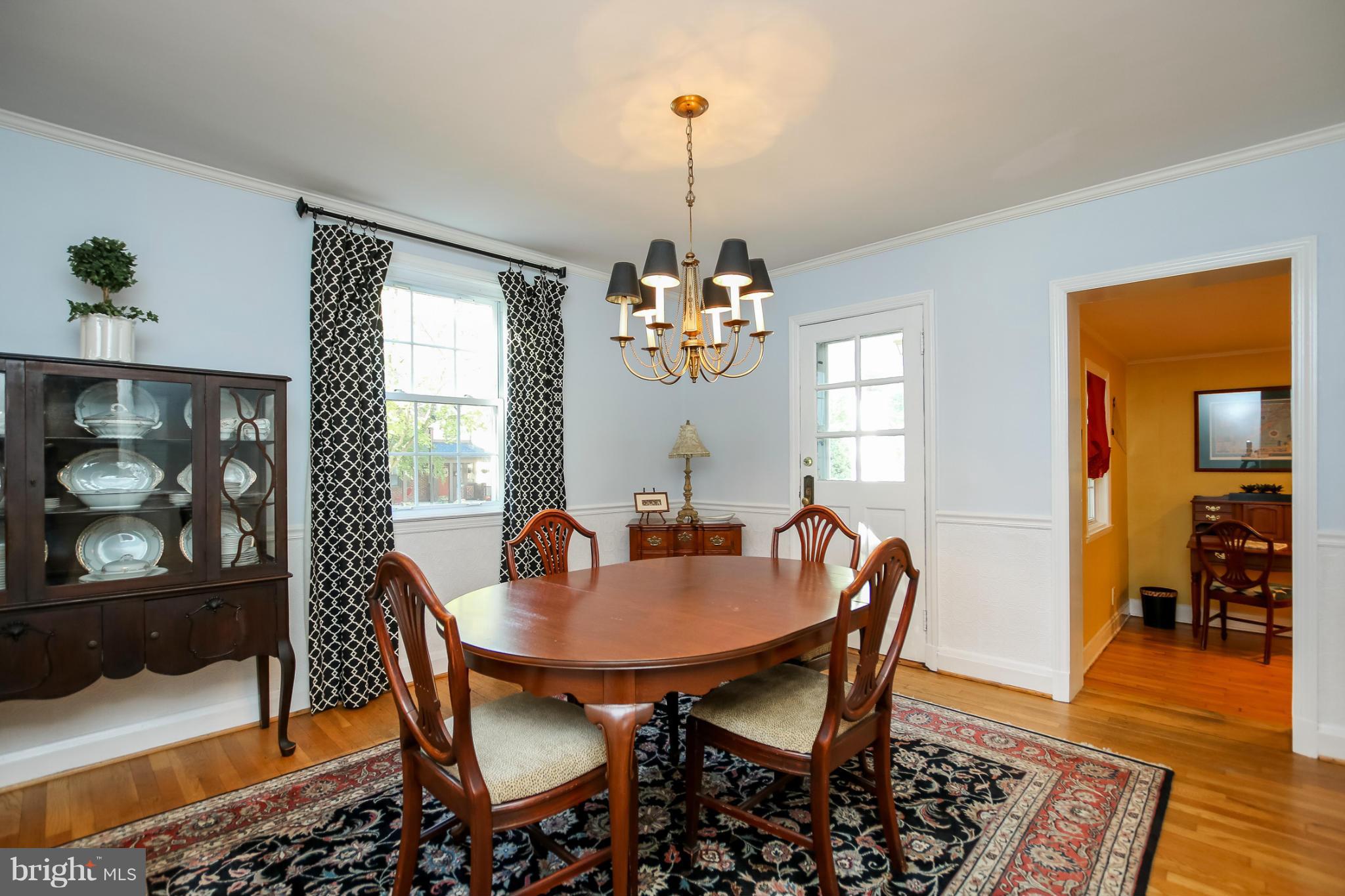 806 Kingston Road Baltimore, MD 21212 - Photo 6 of 30 Dining Room