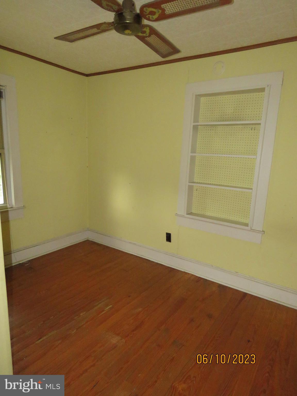 11459 Laurel Road Laurel, DE 19956 - Photo 11 of 22 BEDROOM 1