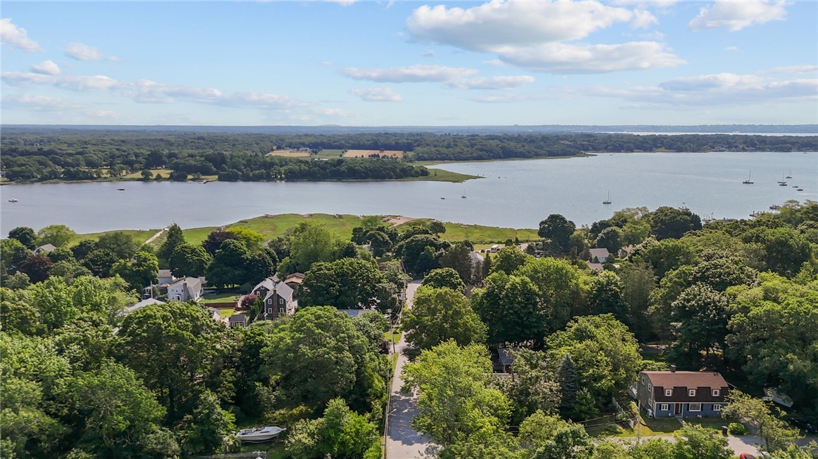 16 Laurel Lane Warren, RI 02885 - Photo 1 of 41 Gallery Image 1