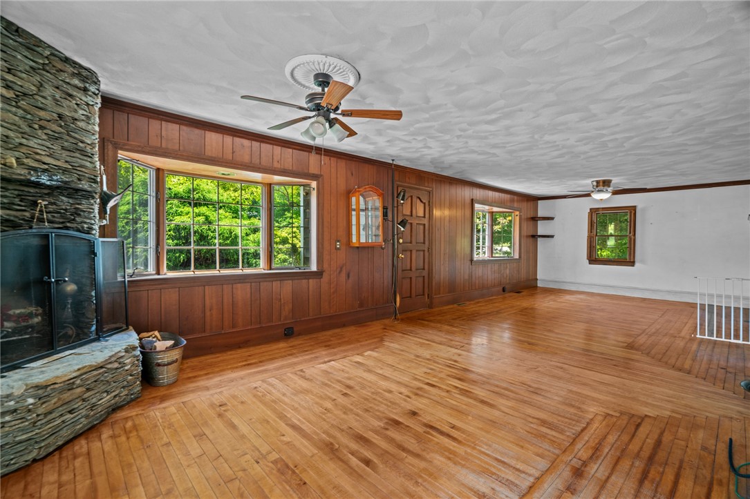 16 Laurel Lane Warren, RI 02885 - Photo 29 of 41 Gallery Image 29