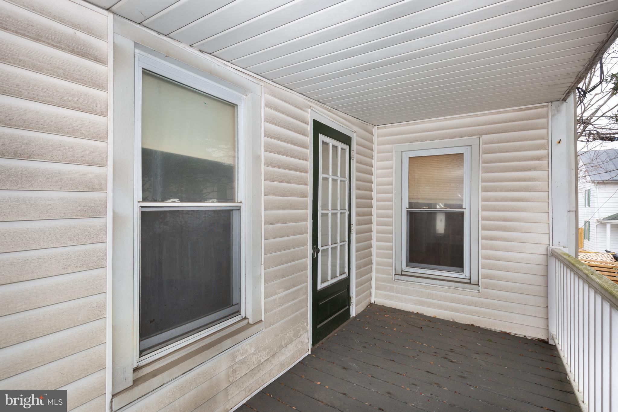 3221 Main Street Manchester, MD 21102 - Photo 34 of 57 2nd Level Deck