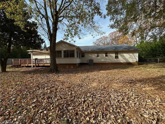 $260,000 | 865 Lewisville Vienna Road, Lewisville, NC 27023