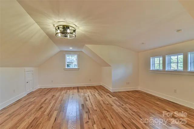 $949,000 | 71 Crossings Circle, Fairview, NC 28730