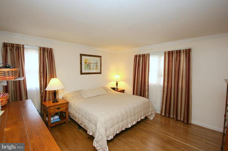 8902 Side Saddle Road Springfield, VA 22152 - Photo 13 of 21 Master Bedroom