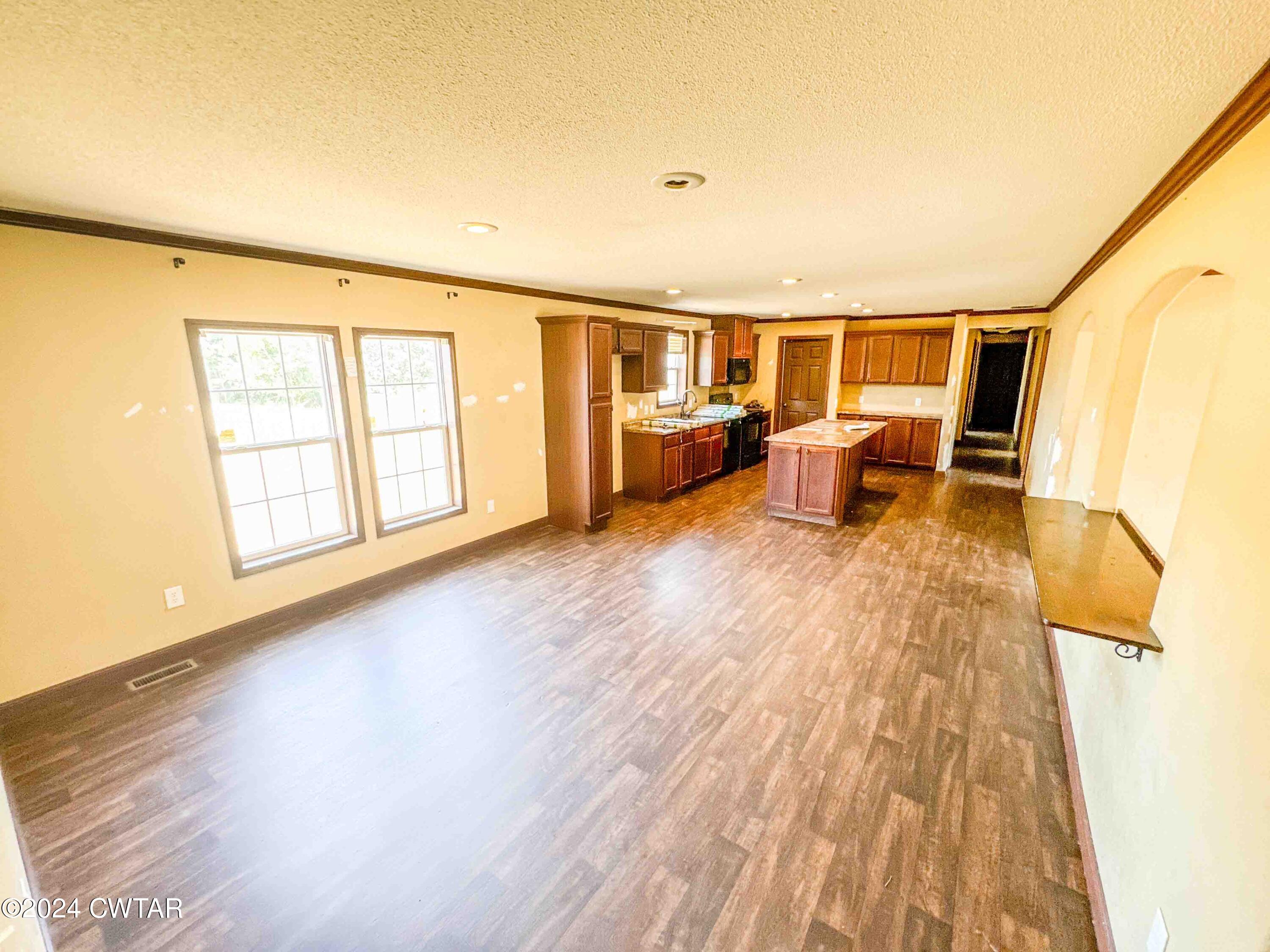 3345 Buchanan Road Buchanan, TN 38222 - Photo 8 of 40 a living room with furniture and a large window