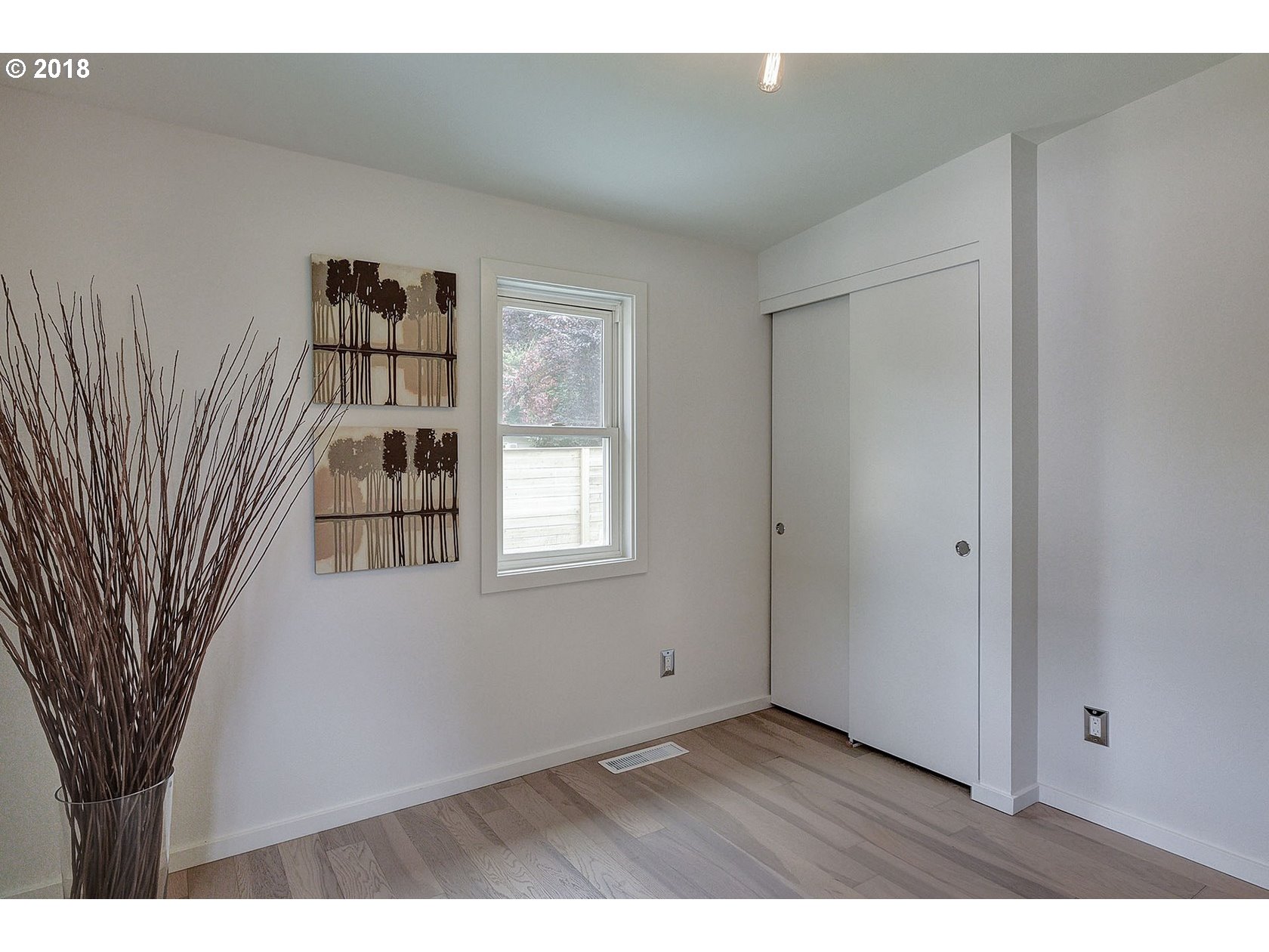 4714 Southeast Rural Street Portland, OR 97206 - Photo 12 of 20 Gallery Image 12