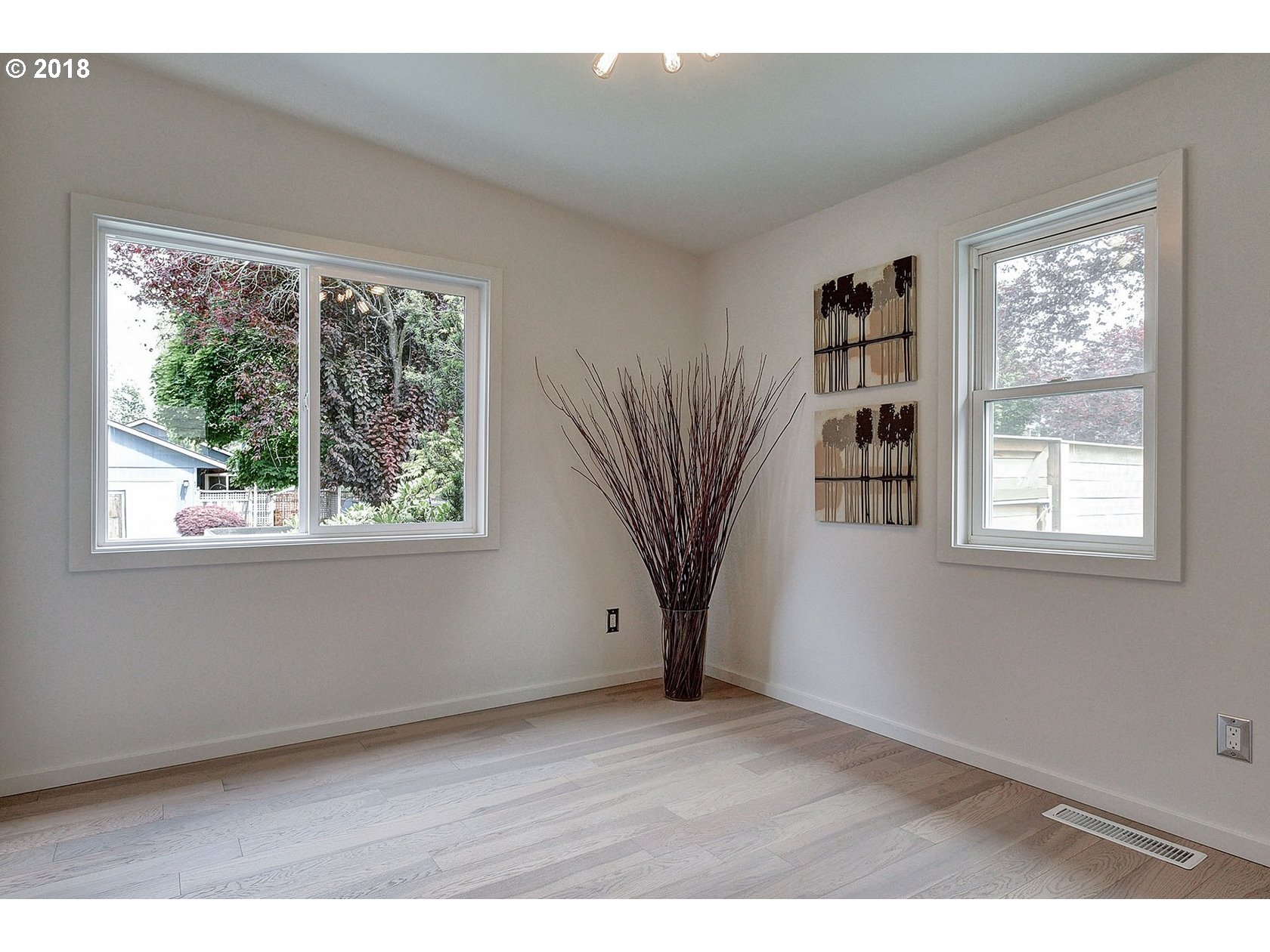 4714 Southeast Rural Street Portland, OR 97206 - Photo 13 of 20 Gallery Image 13