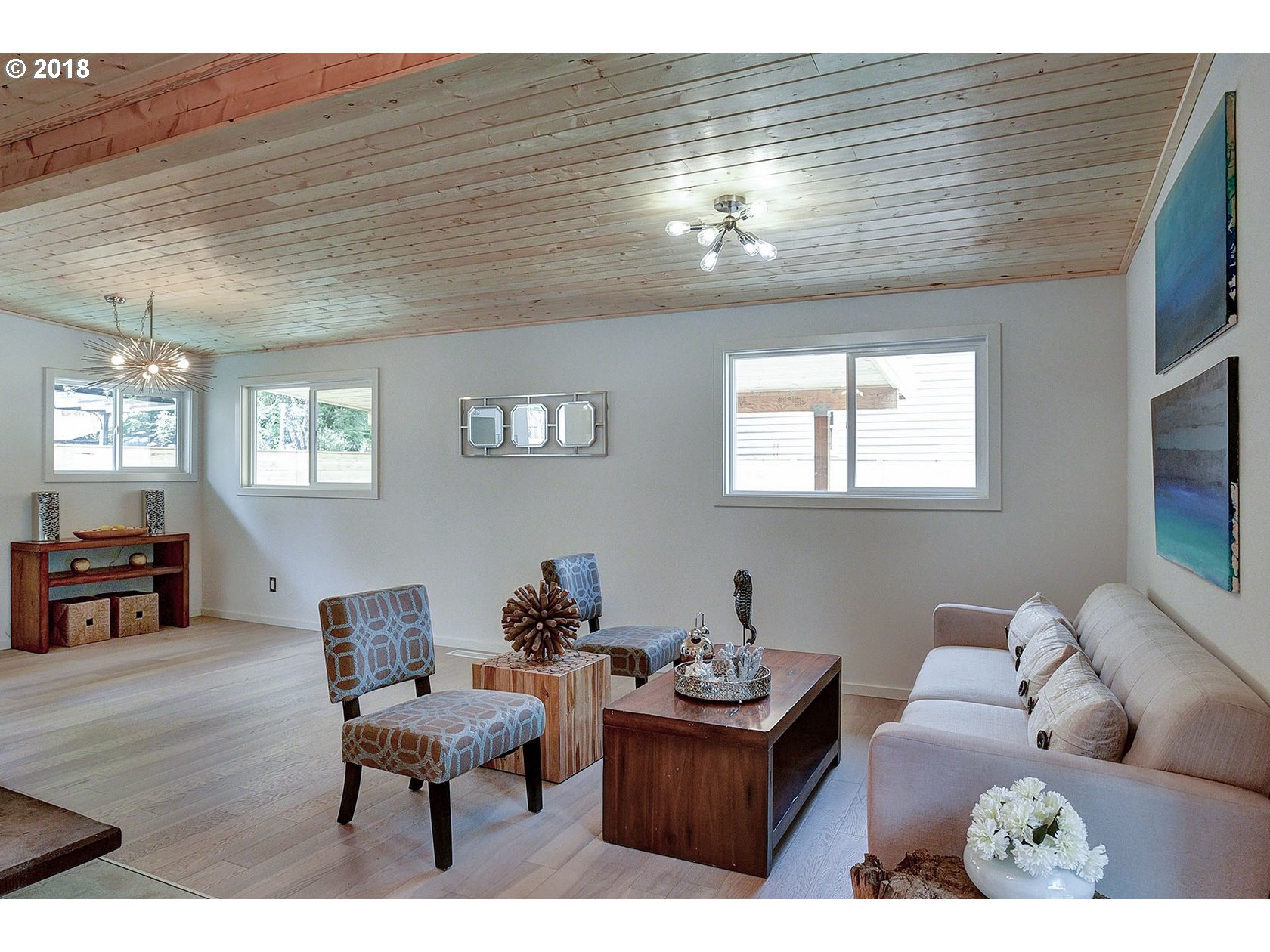 4714 Southeast Rural Street Portland, OR 97206 - Photo 5 of 20 Gallery Image 5