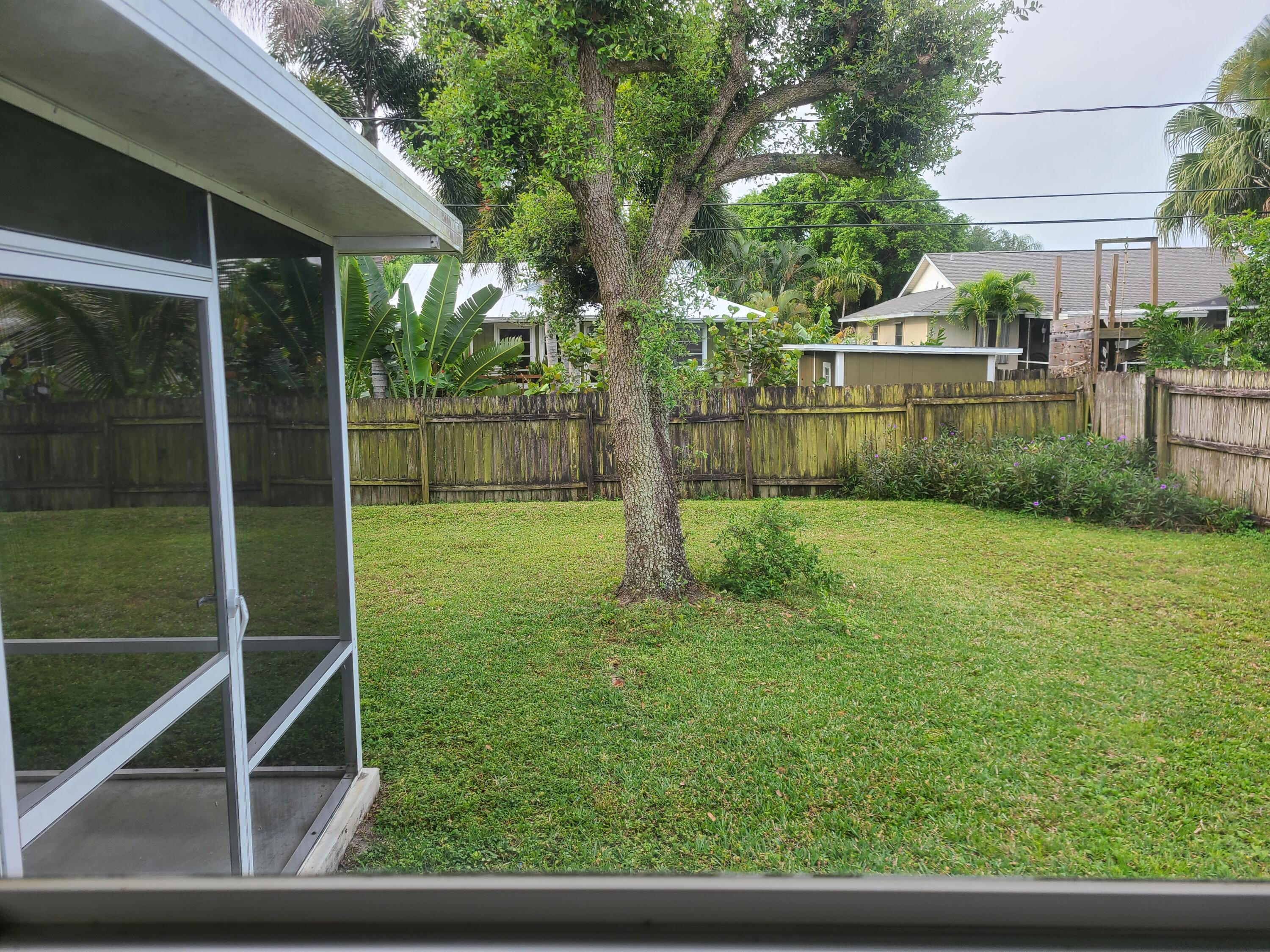 3736 Southeast Upper Street Stuart, FL 34997 - Photo 19 of 20 20240328_085319