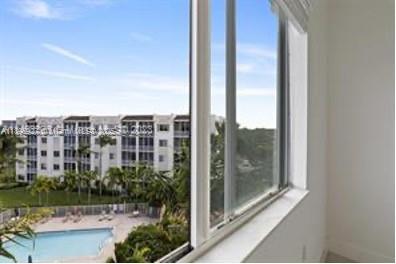 3600 Oaks Clubhouse Drive, Unit 509 Pompano Beach, FL 33069 - Photo 18 of 22 a view of a balcony