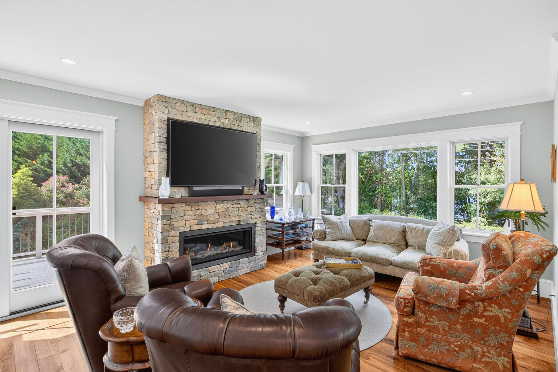 105 Bay Road Cotuit, MA 02635 - Photo 19 of 47 019_9L4A8301
